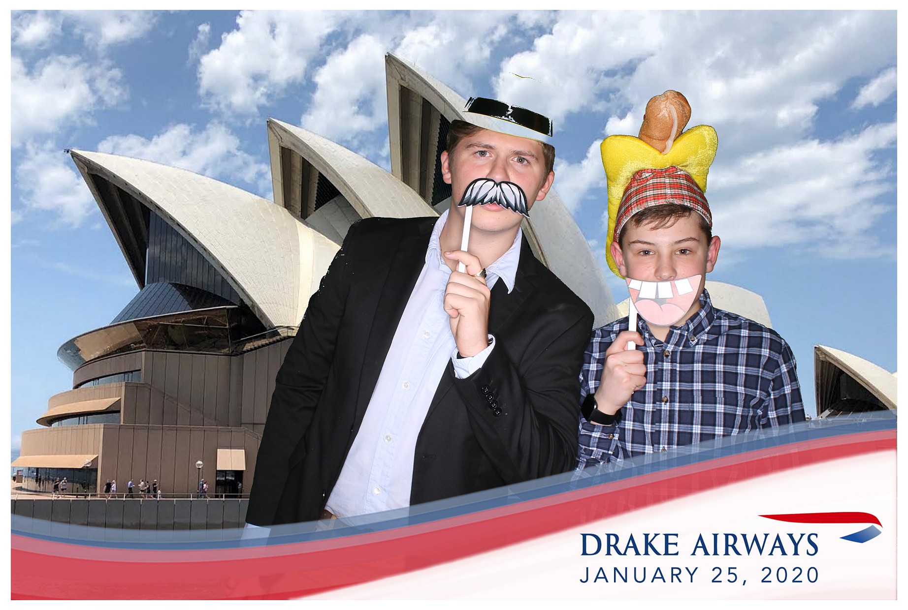 Drake Airways | View more photos from the event at gallery.photoboothcincy.com/u/PhotoBoothCincy/Drake-Airways
